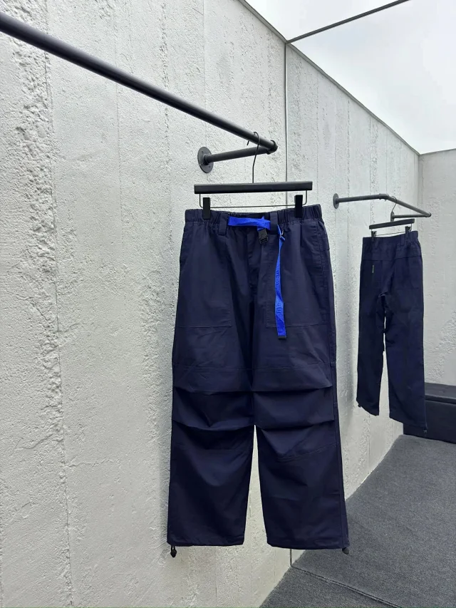 Gucci Trousers Jogger and cargo product detail image 2