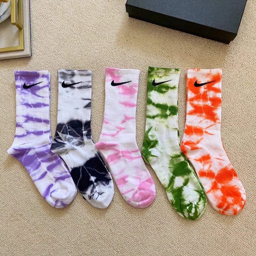 Nike Tie-Dye Crew Socks Multicolor Socks - 3