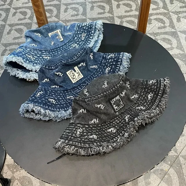 Chanel Hats Logo Bucket Hat product detail image 5