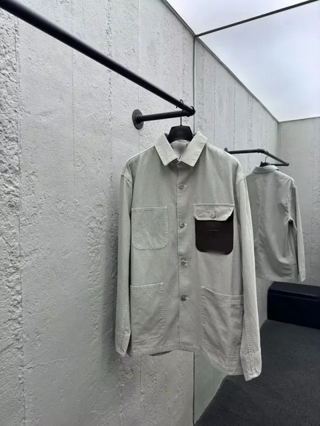 Unbranded Long-Sleeve Button-Up Shirt and Pocket Overshirt product detail image 1