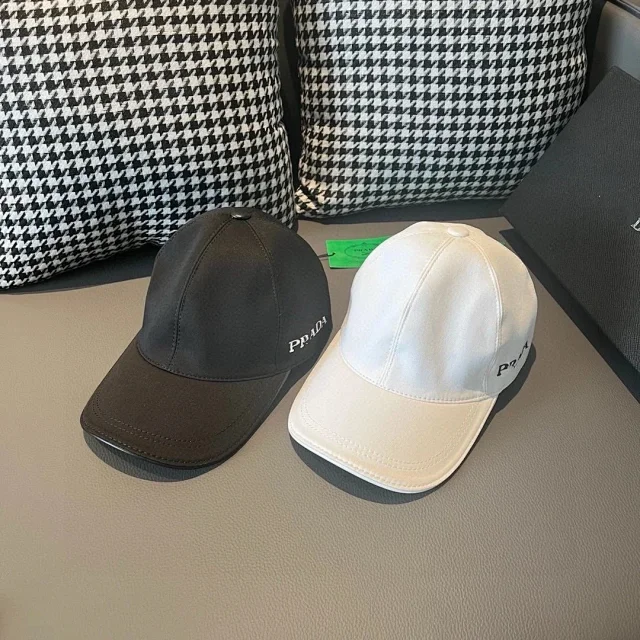 Louis Vuitton Hats Baseball Caps with Monogram and Logo Designs product detail image 3