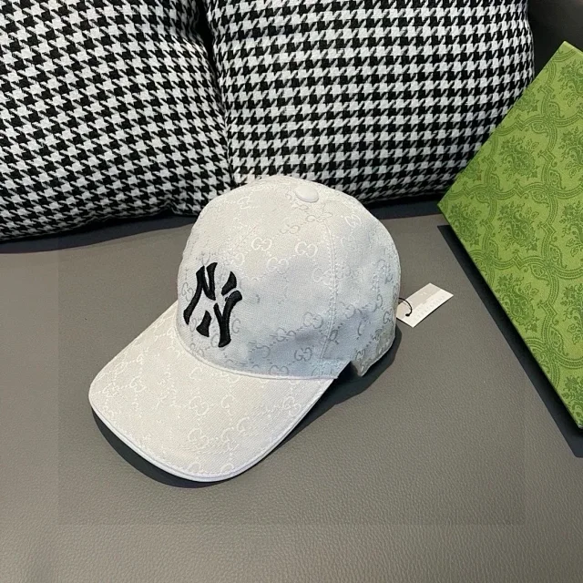 Louis Vuitton Hats Baseball Caps with Monogram and Logo Designs product detail image 5