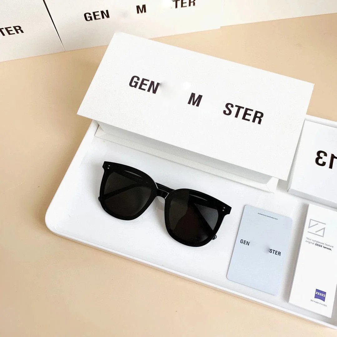 Design Gentle Monster Sunglasses Black Cat-Eye Frame with Gradient Lenses Sunglasses - 19