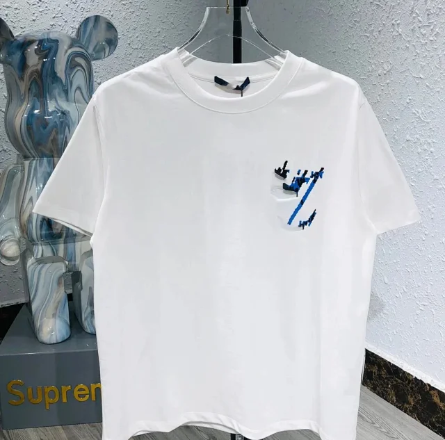 Louis Vuitton Graphic short-sleeve T-shirt product detail image 4