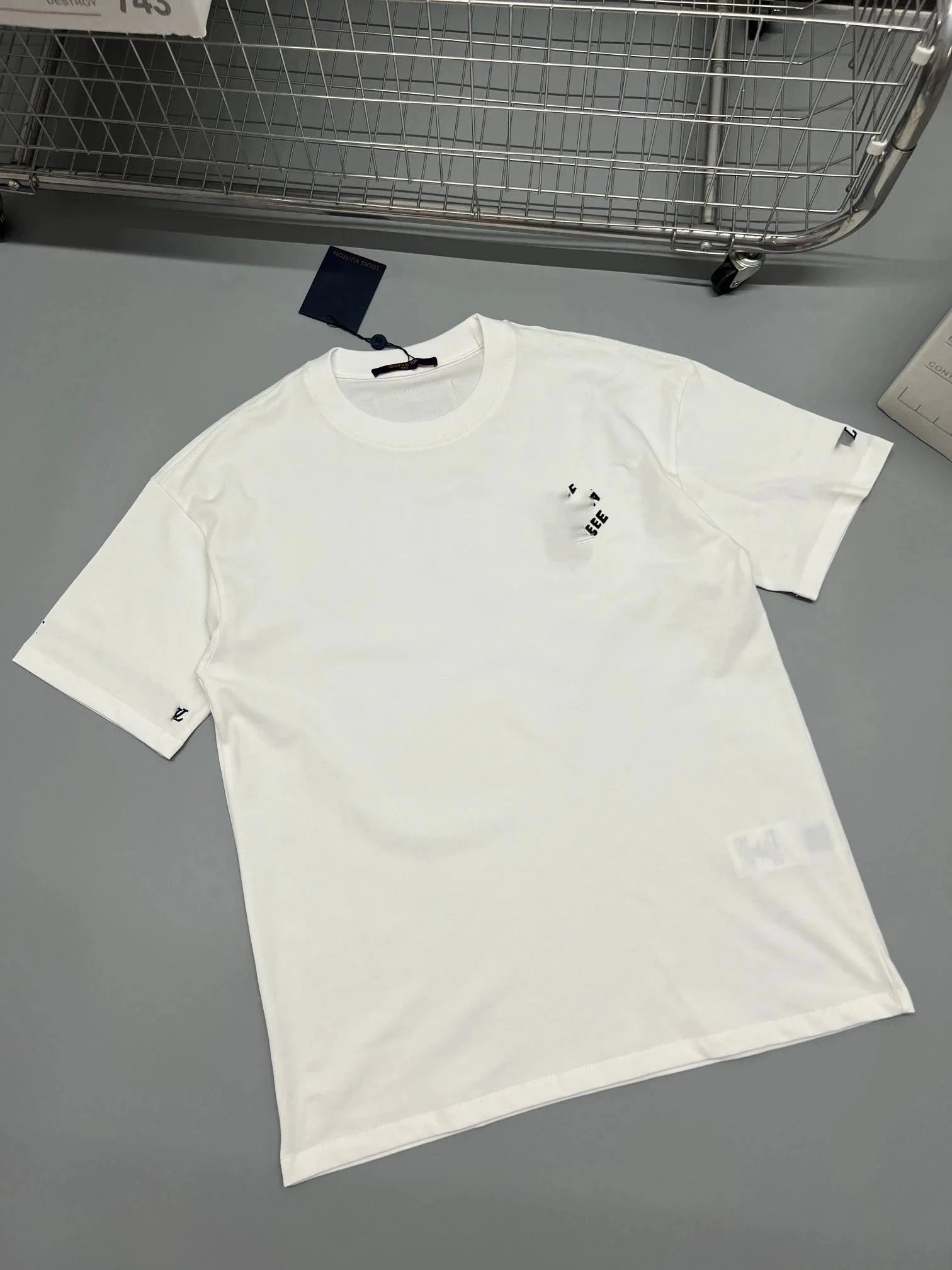 Design Abstract Scribble Print White T-Shirt - 11