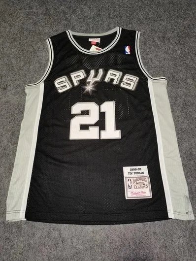 Mitchell & Ness San Antonio Spurs Tim Duncan 1998-99 Hardwood Classics Jersey Green Pink - 9