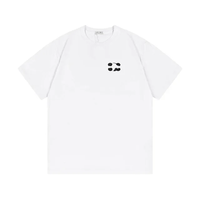 CELINE T-Shirts Logo T-Shirt product detail image 3