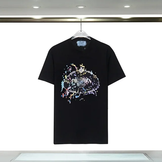 Prada T-Shirts Short-Sleeve Logo Graphic T-Shirt product detail image 24