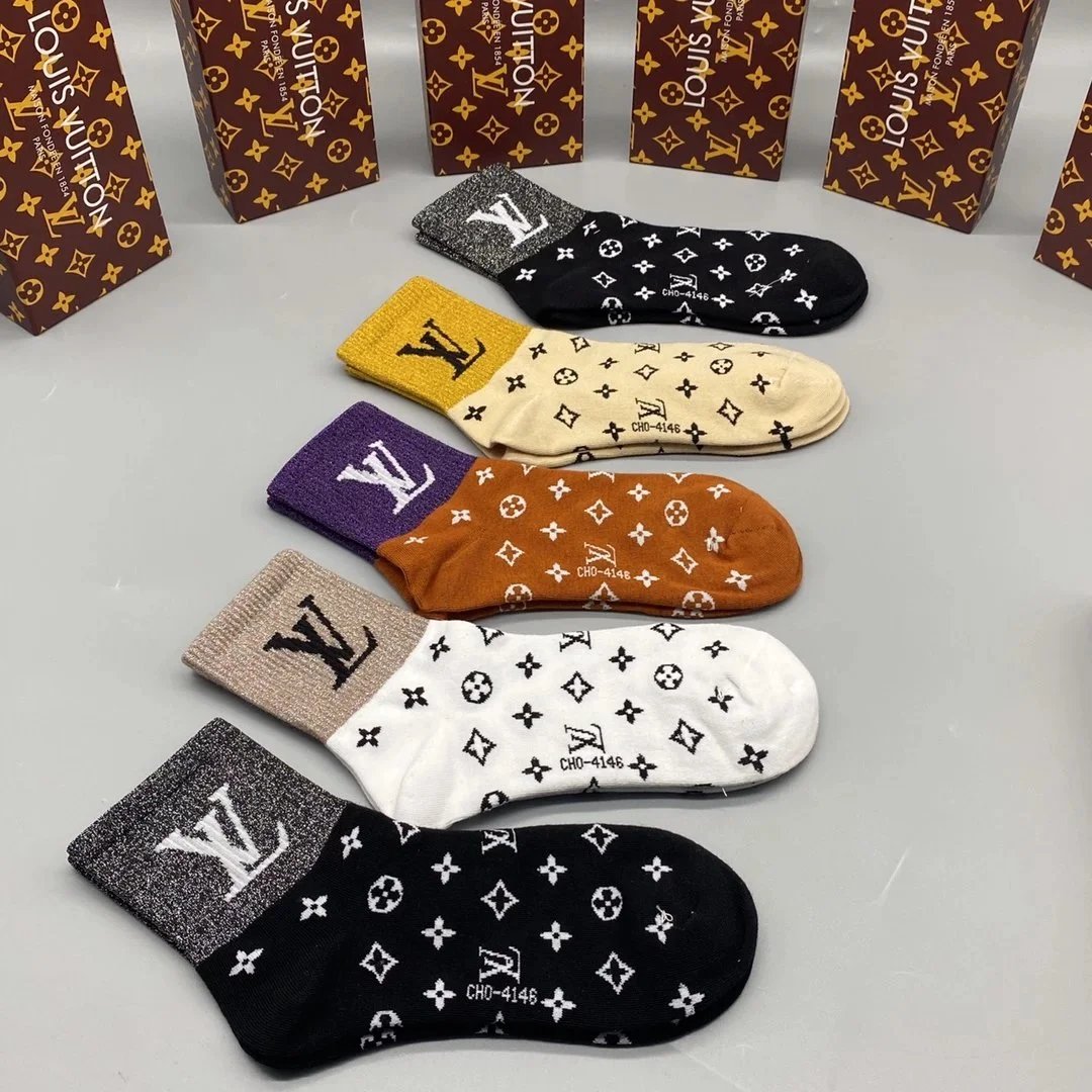 Louis Vuitton LV Monogram Embroidered Knee-High Socks Black and White - 5