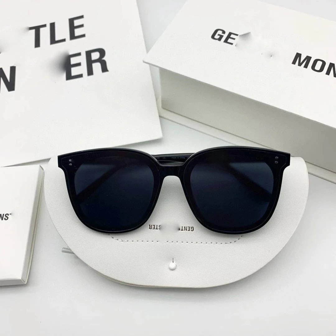Design Gentle Monster Sunglasses Black Cat-Eye Frame with Gradient Lenses Sunglasses - 23