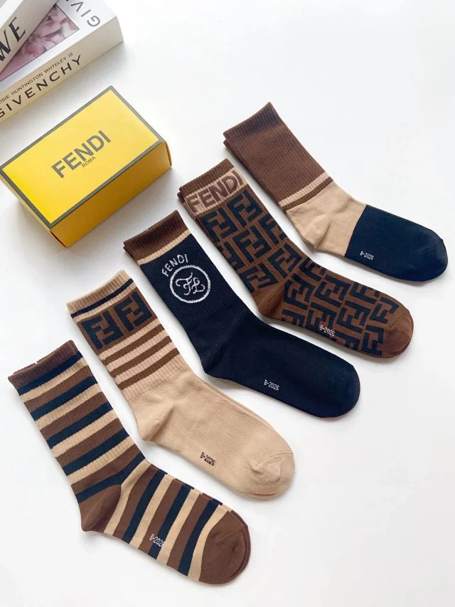 Fendi Socks FF Logo product detail image 8