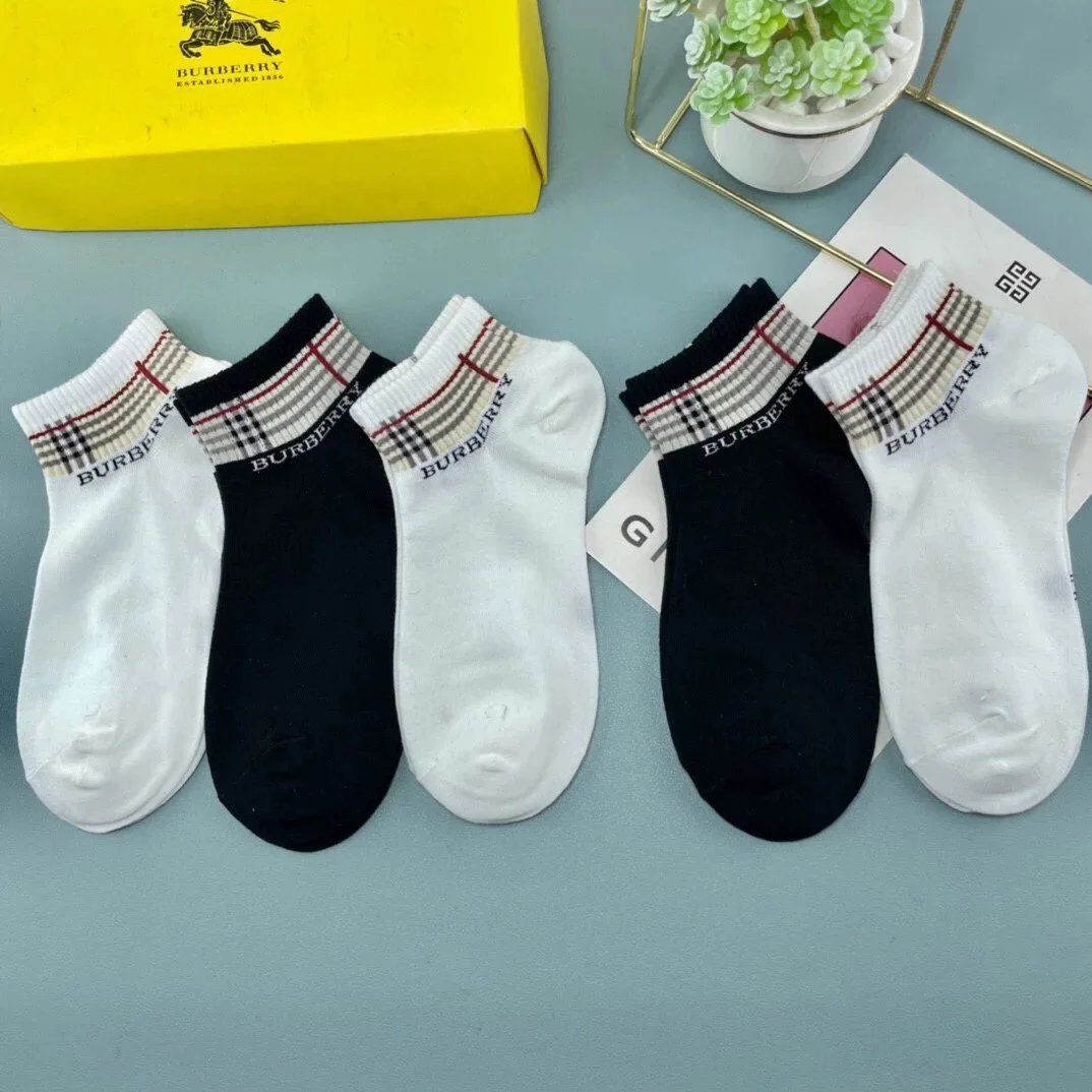 Burberry Equestrian Knight Socks Multicolor Socks - 13