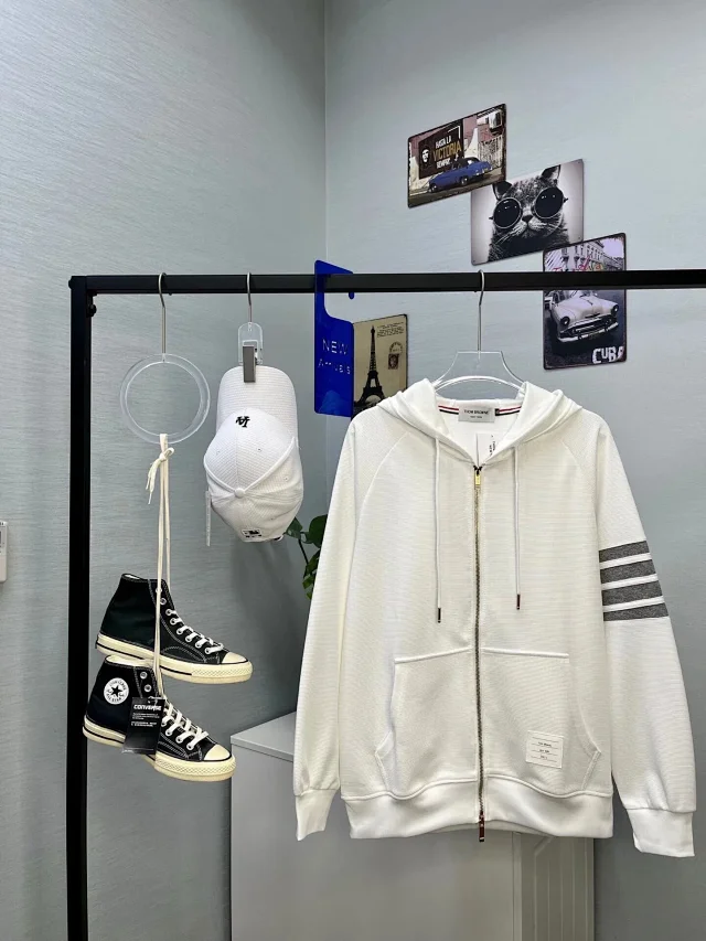 Thom Browne Jackets Zip-Up product detail image 9