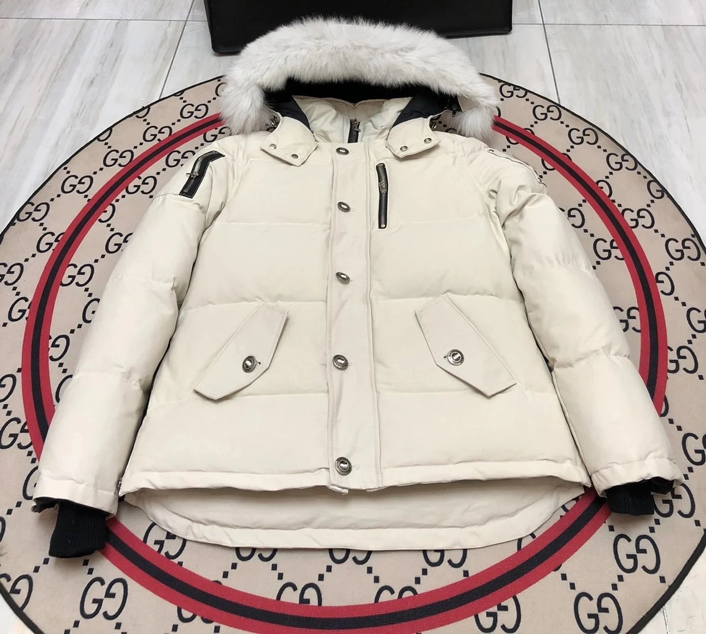 Gucci Teddy Fleece Hooded Jacket Black with Cream Stripes Outerwear - 5