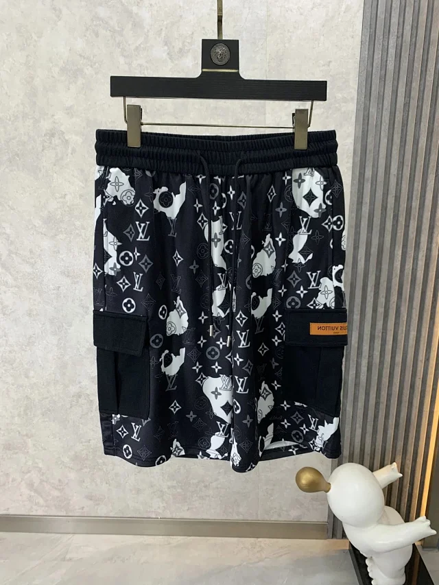 Louis Vuitton Shorts Monogram Print Drawstring product detail image 4