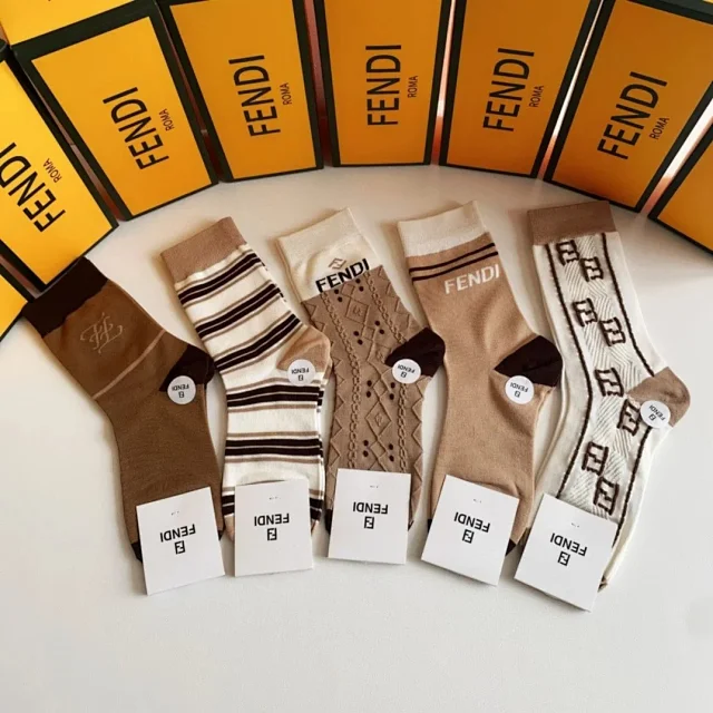 Fendi Socks FF Logo product detail image 14