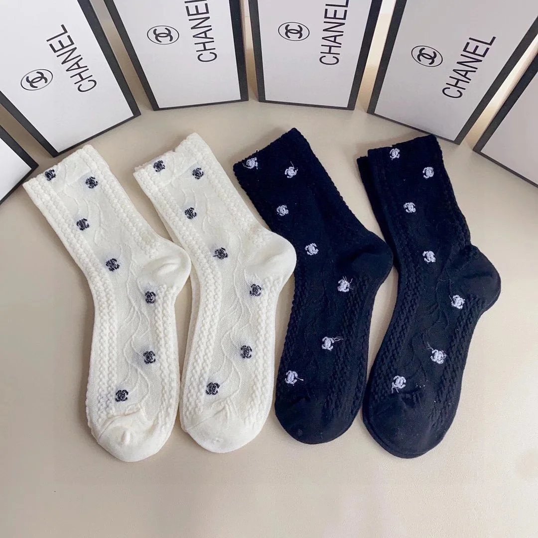 Chanel Logo Grid Ankle Socks in Navy and White - 3