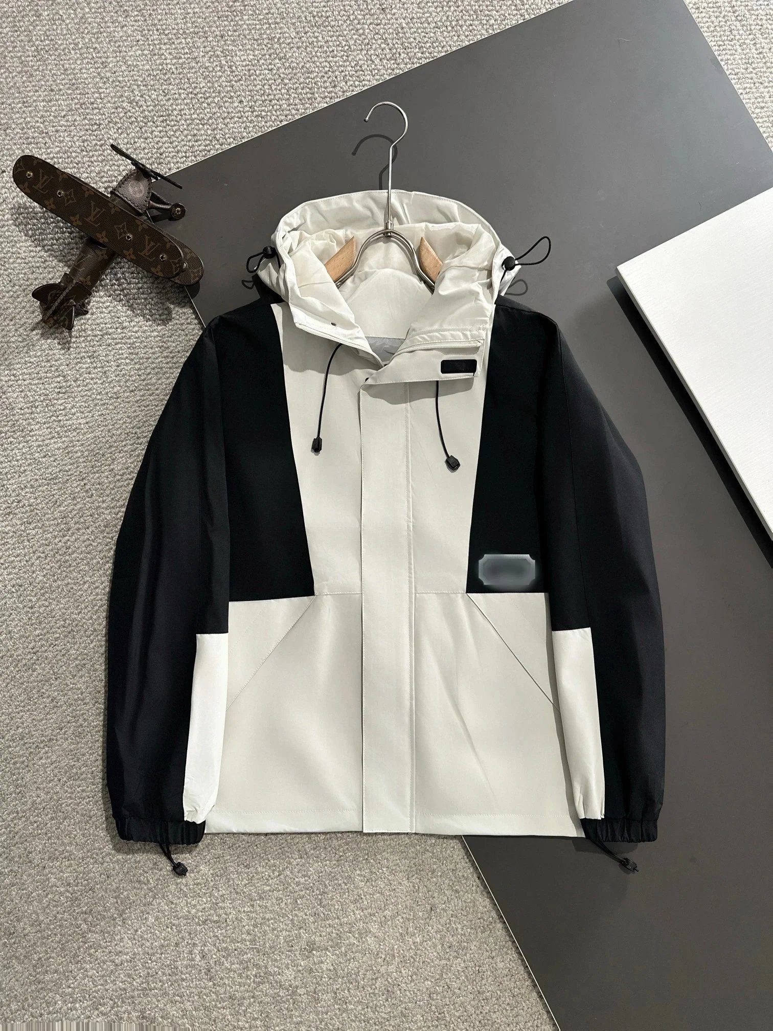 Off-White Hooded Windbreaker Jacket in Off-White Outerwear - 7