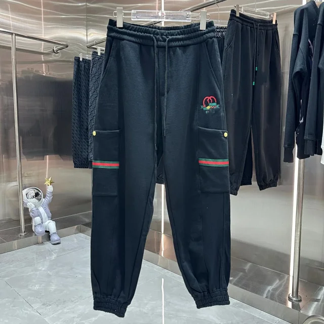 Gucci Trousers Jogger and cargo product detail image 1