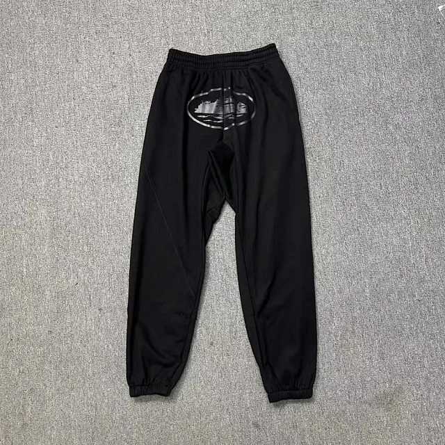 Corteiz Tracksuits Alcatraz logo hooded tracksuit product detail image 3