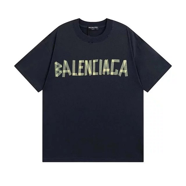 Balenciaga T-shirt: seller detail photo 5