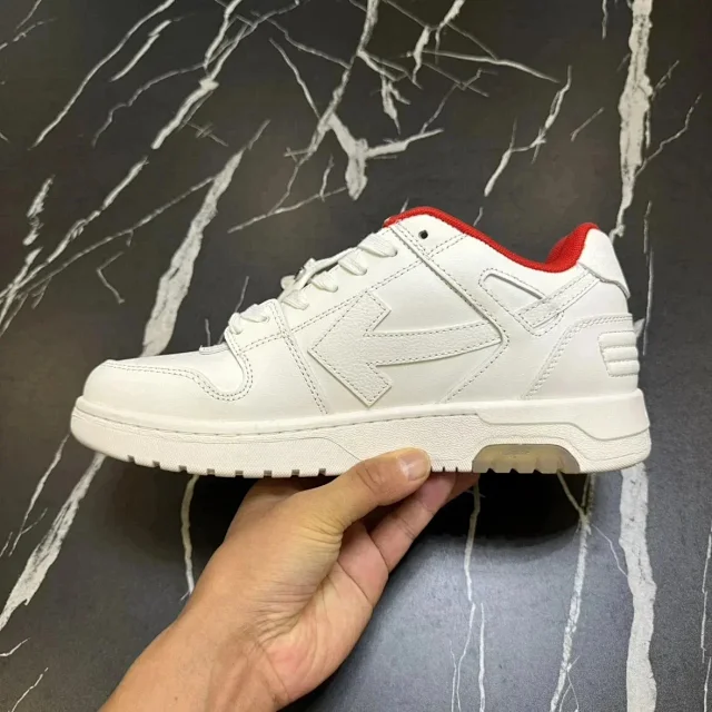 Unbranded Sneakers Low-Top with Arrow Side Appliqué and Chunky Lug Sole product detail image 5