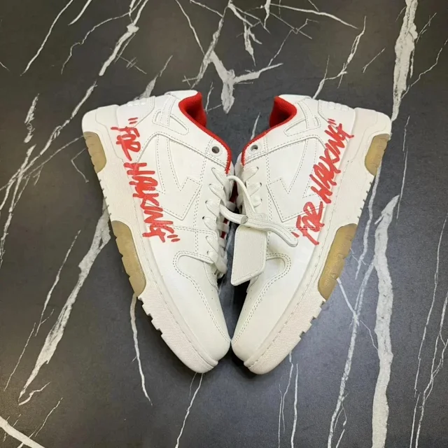 Unbranded Sneakers Low-Top with Arrow Side Appliqué and Chunky Lug Sole product detail image 9