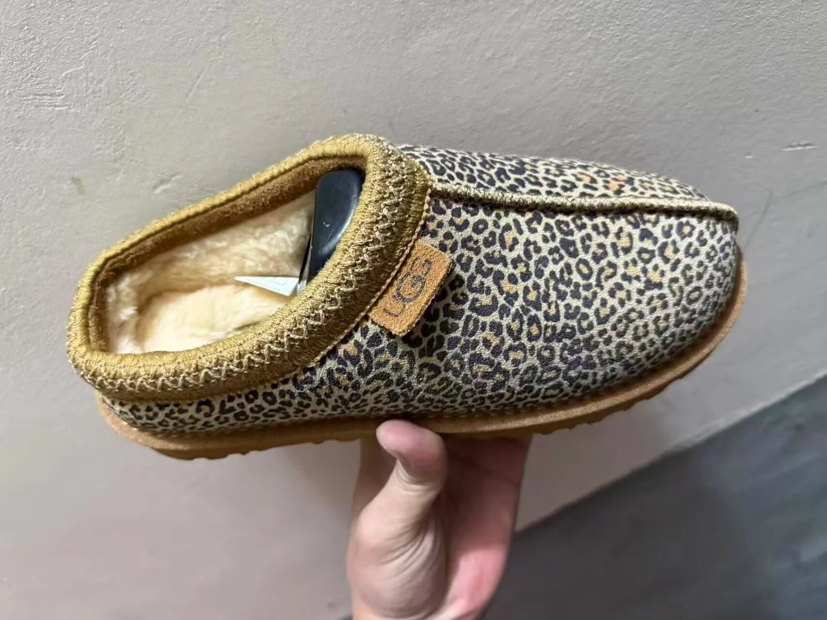 UGG Cozy Leopard Print Slipper - 1