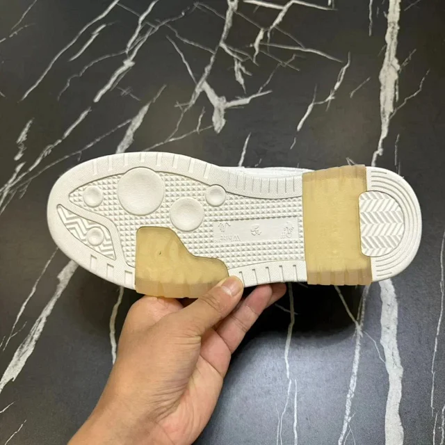 Unbranded Sneakers Low-Top with Arrow Side Appliqué and Chunky Lug Sole product detail image 7