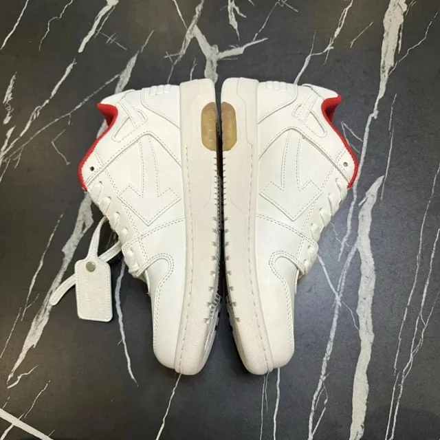 Unbranded Sneakers Low-Top with Arrow Side Appliqué and Chunky Lug Sole product detail image 10