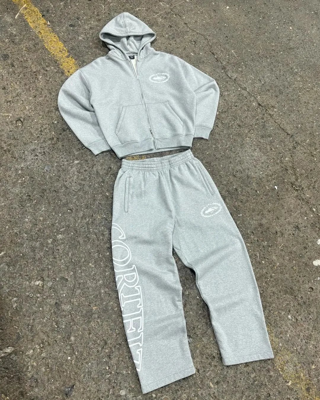 LK58 High-Quality Hoodie Set w2crep.com