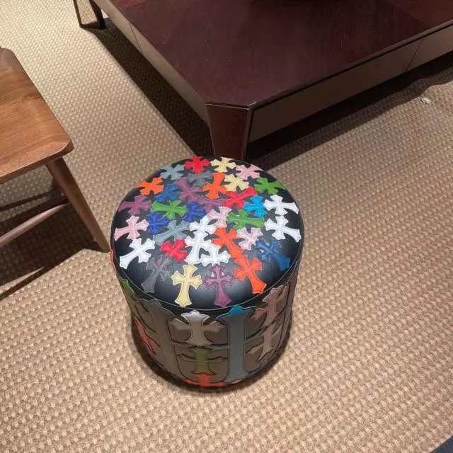 彩色圆凳
