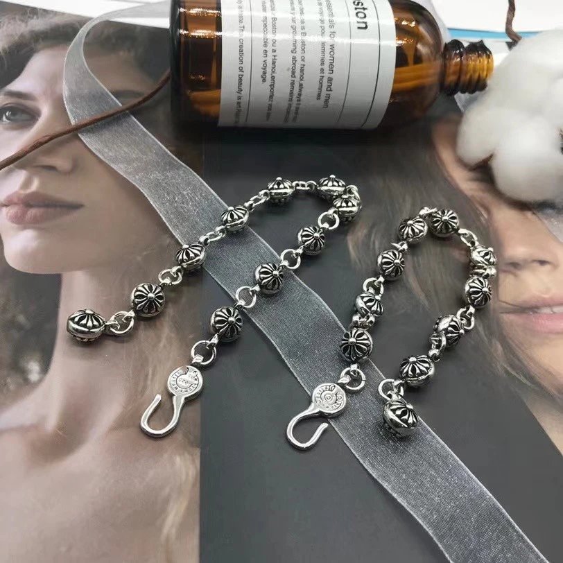Chrome Hearts Vintage Bracelet — Other styles single note hand circumfere colorway — USFans Spreadsheet photo