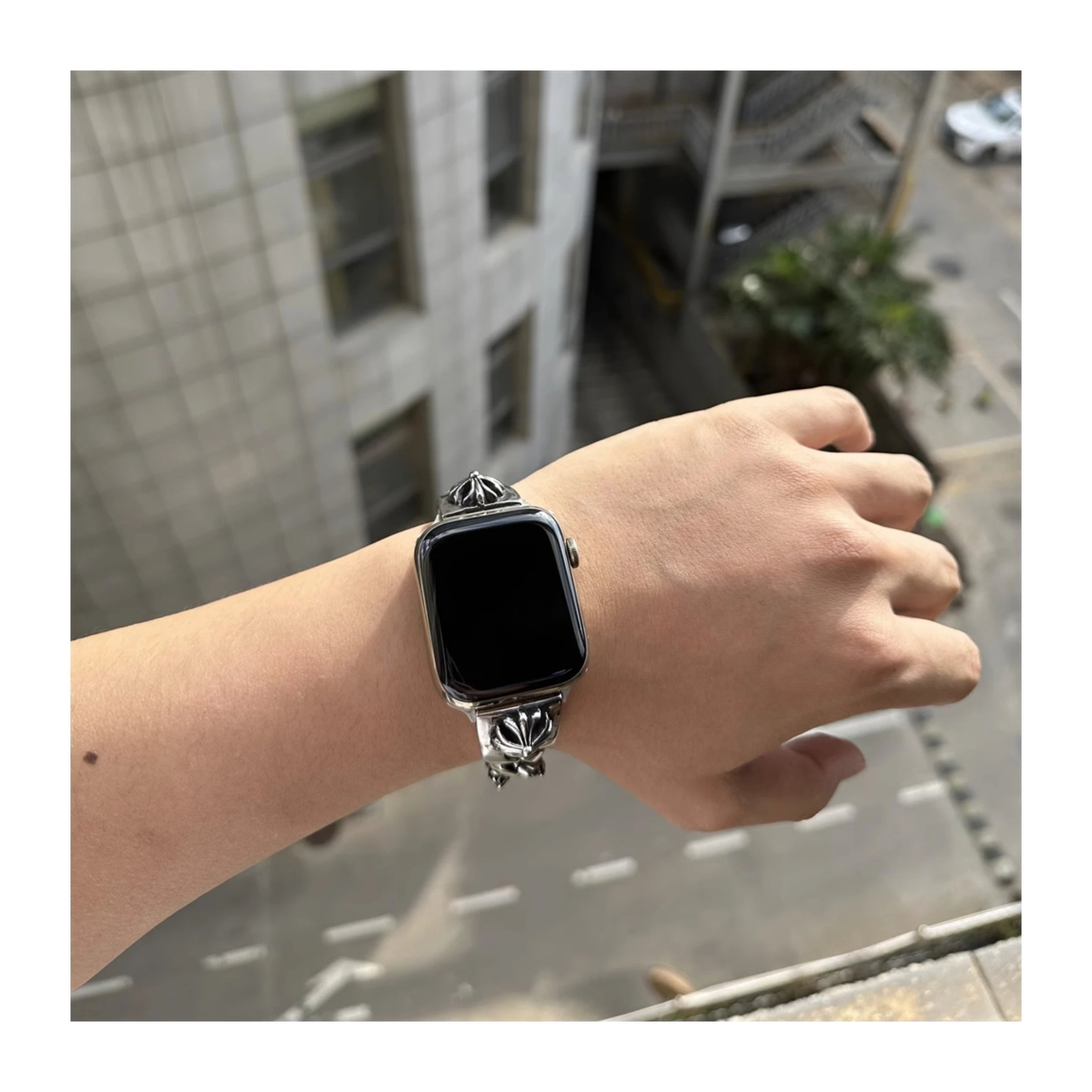 Chrome Hearts x Apple Watch Silver Floral Link Band Smartwatch Smartwatches - 13