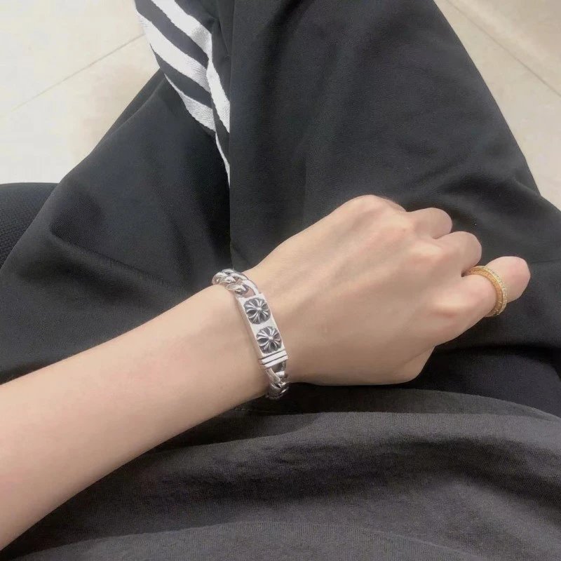 Chrome Hearts Vintage Bracelet — Style four， single note hand circumferen colorway — USFans Spreadsheet photo