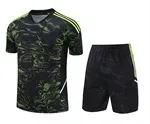 Design Camo Print Sports Jersey and Shorts Set - 1