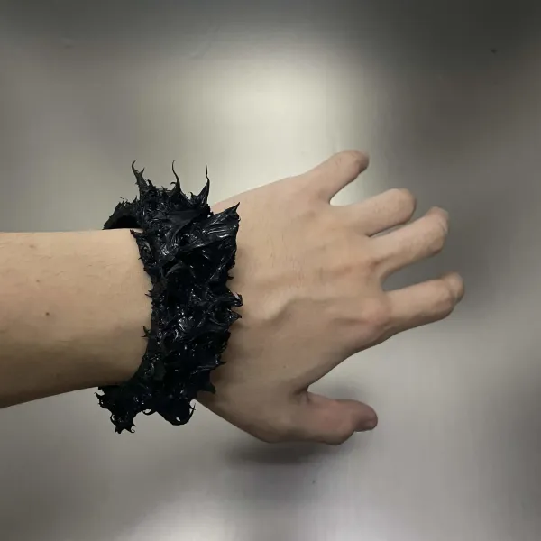 Design Spiky Textured Cuff Black Bracelet Jewelry - 2