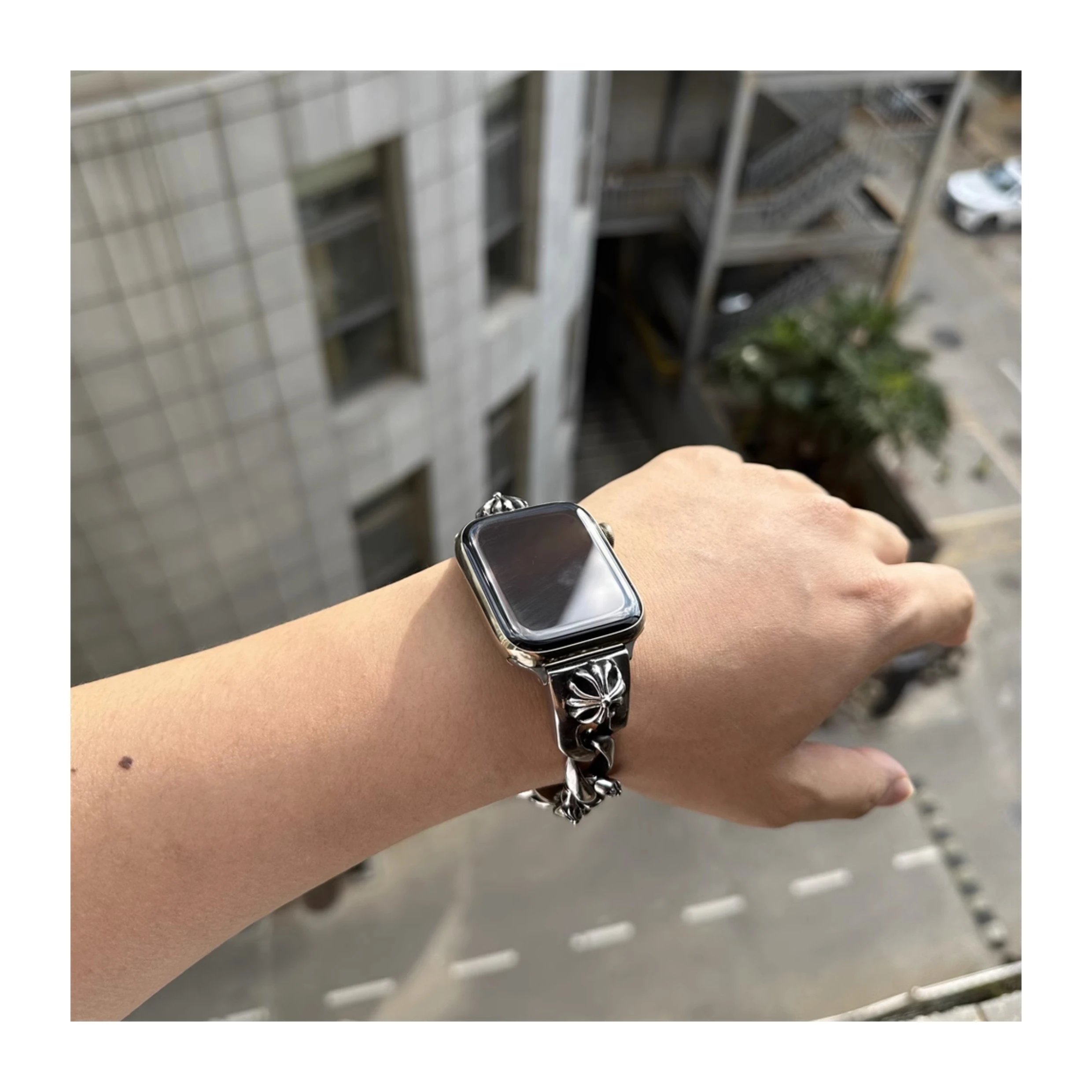 Chrome Hearts x Apple Watch Silver Floral Link Band Smartwatch Smartwatches - 12