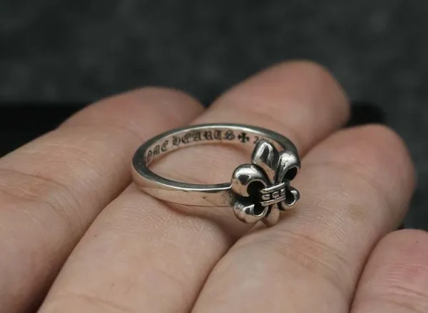 Chrome Hearts Fleur-de-Lis and Cross Rings Silver Jewelry - 4