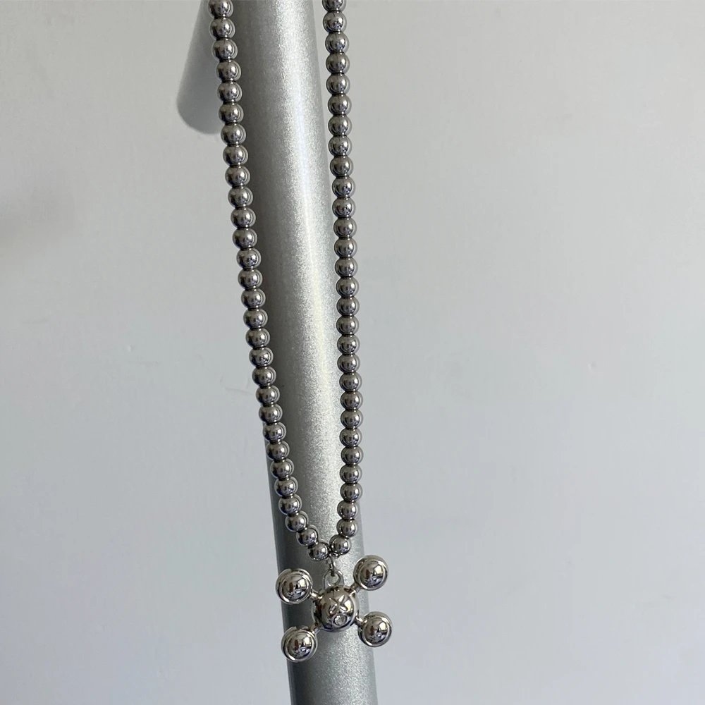 FRED XOXO Charm Yellow Gold Diamond Pendant Jewelry - 26