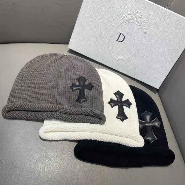 Chrome Hearts Cross Beanie Gray and White - 3