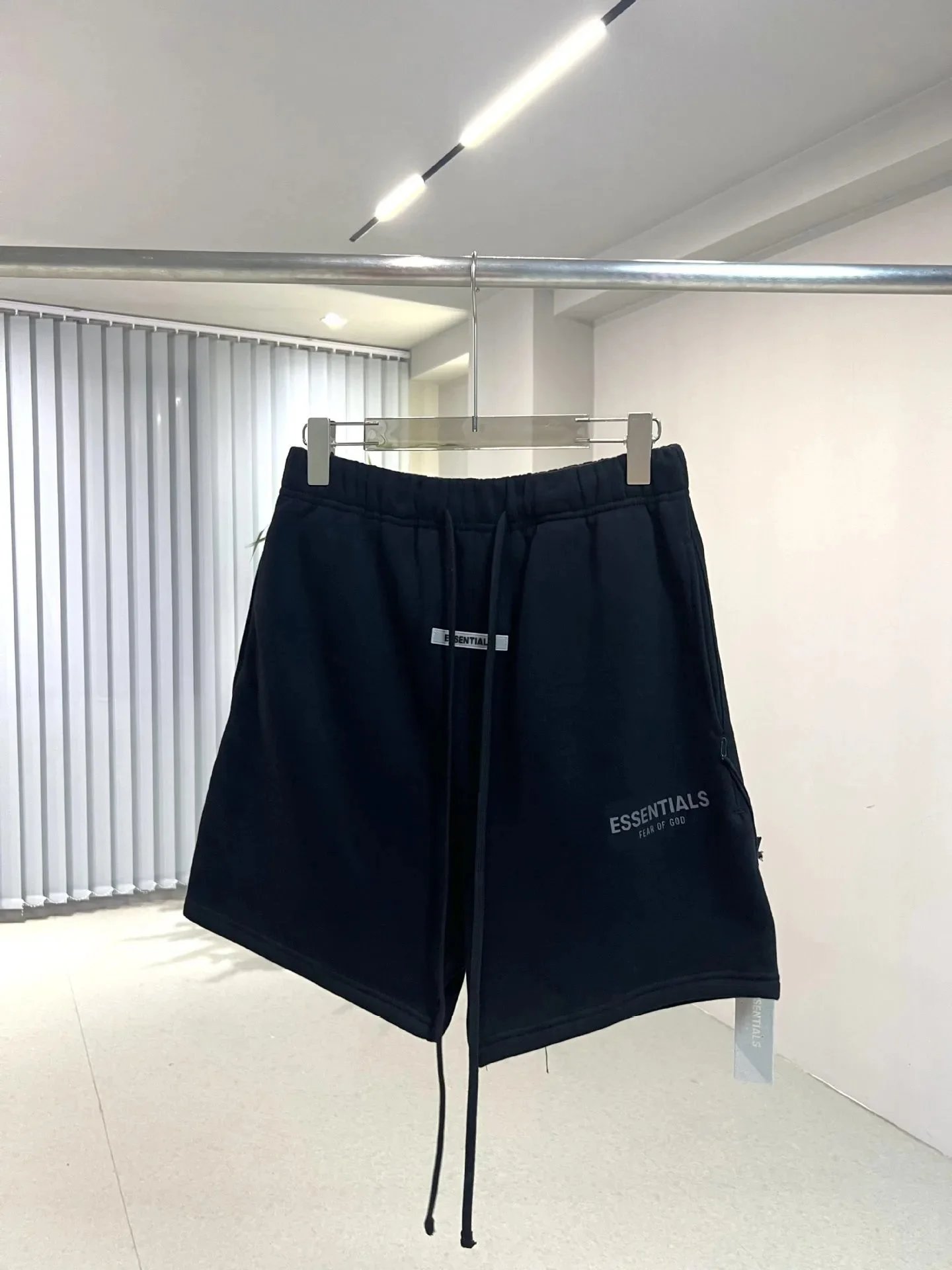 [504 Padded M5] Black