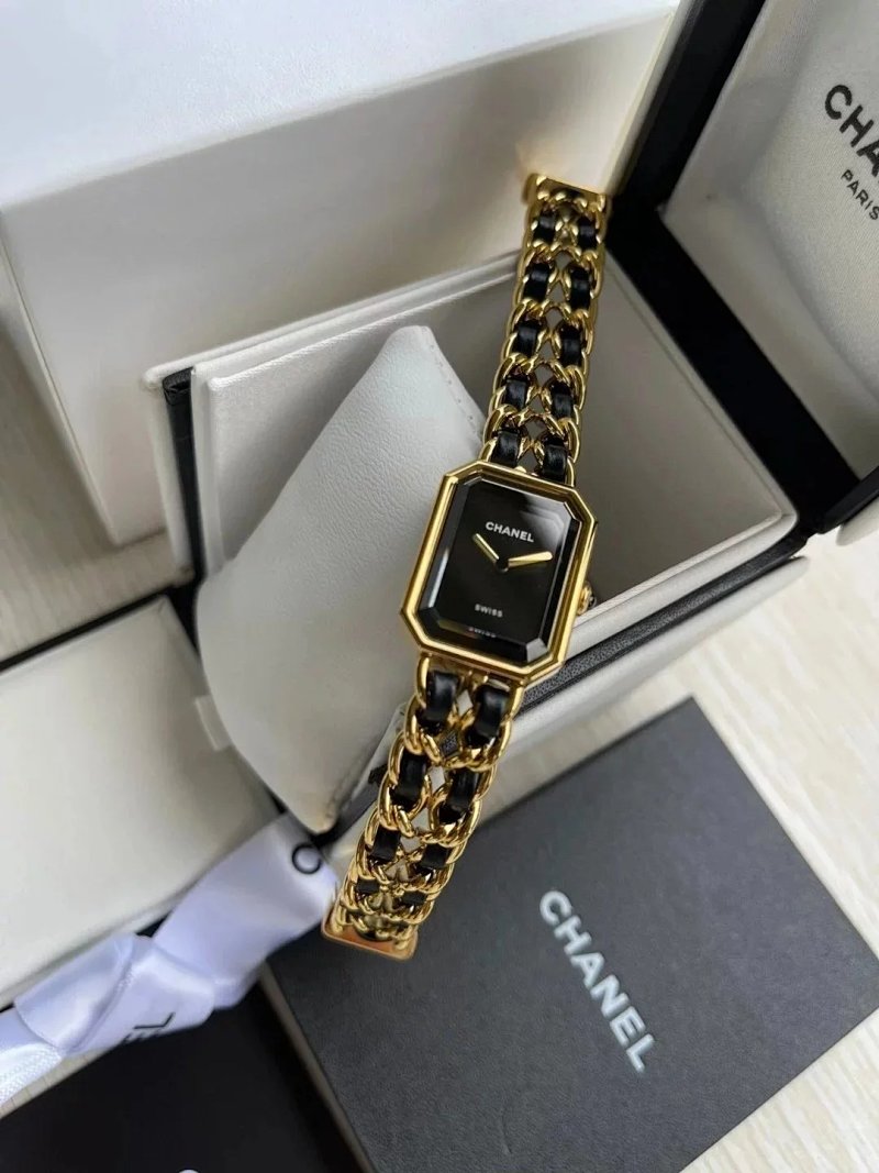 Chanel Première Rock
