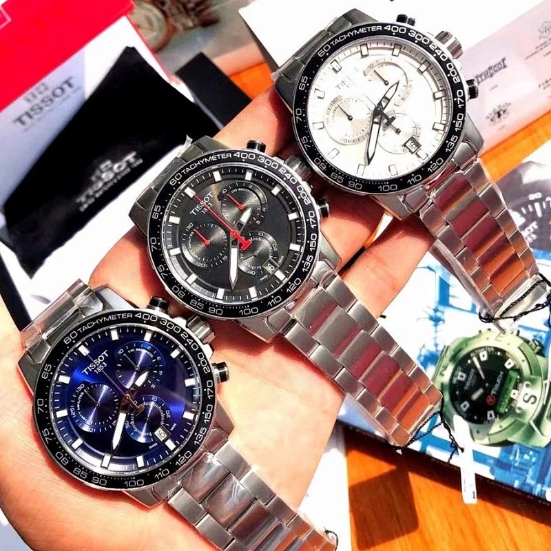 Watch from Three-legged