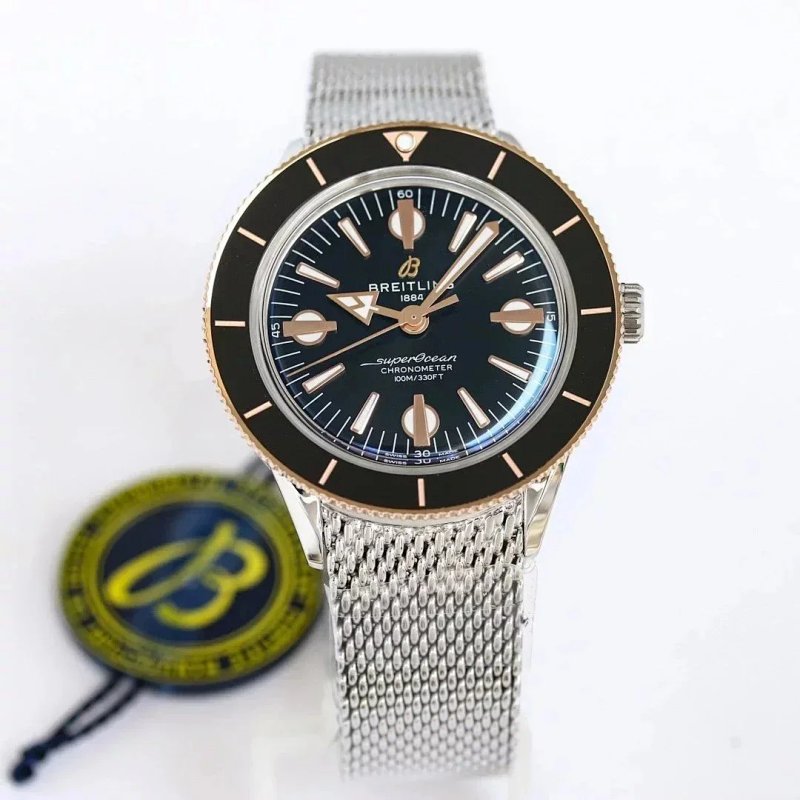 Watch from Three-legged
