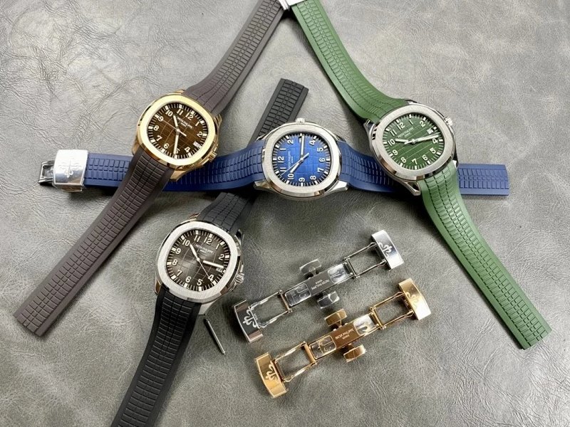 Watch from Three-legged
