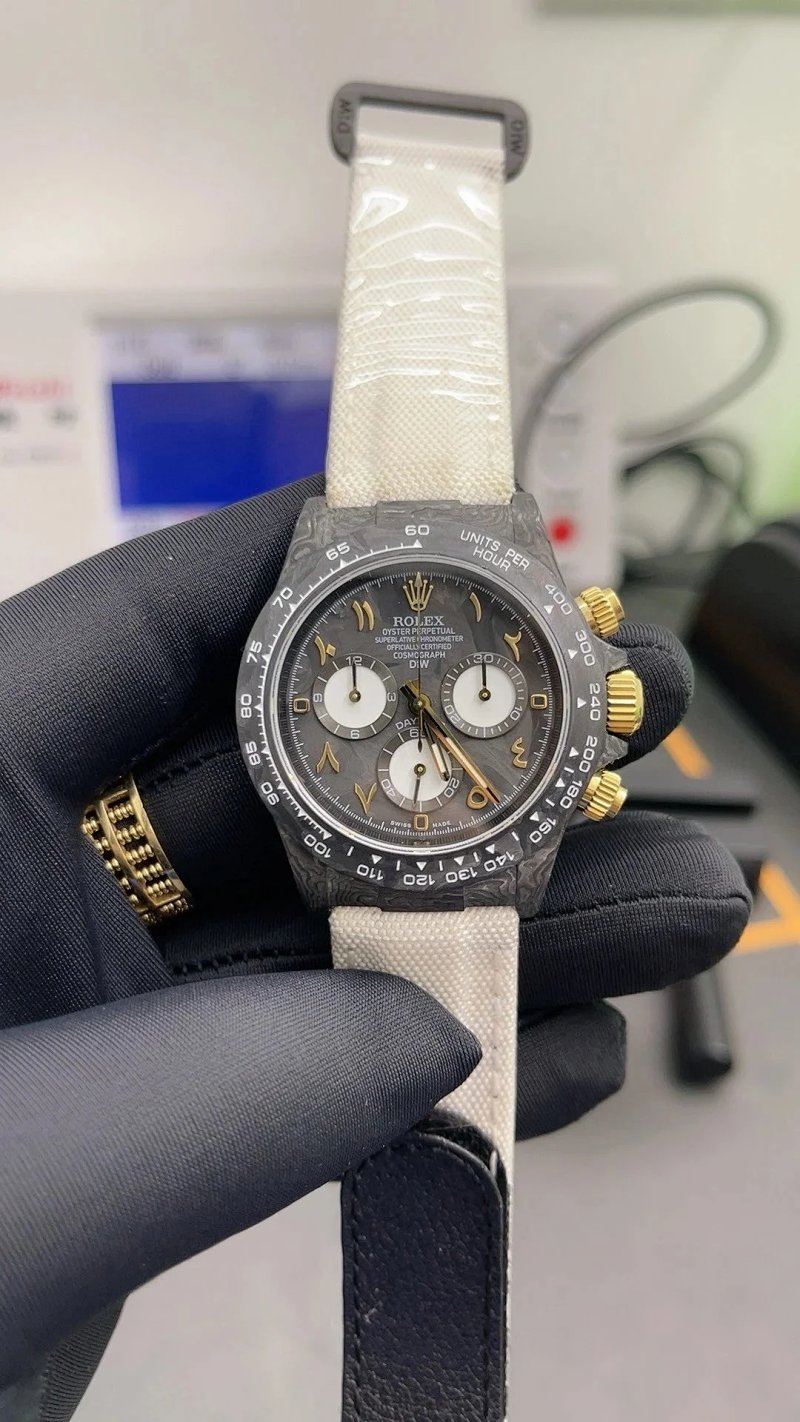 Watch from Three-legged