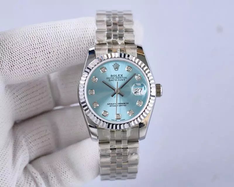 Watch from Three-legged