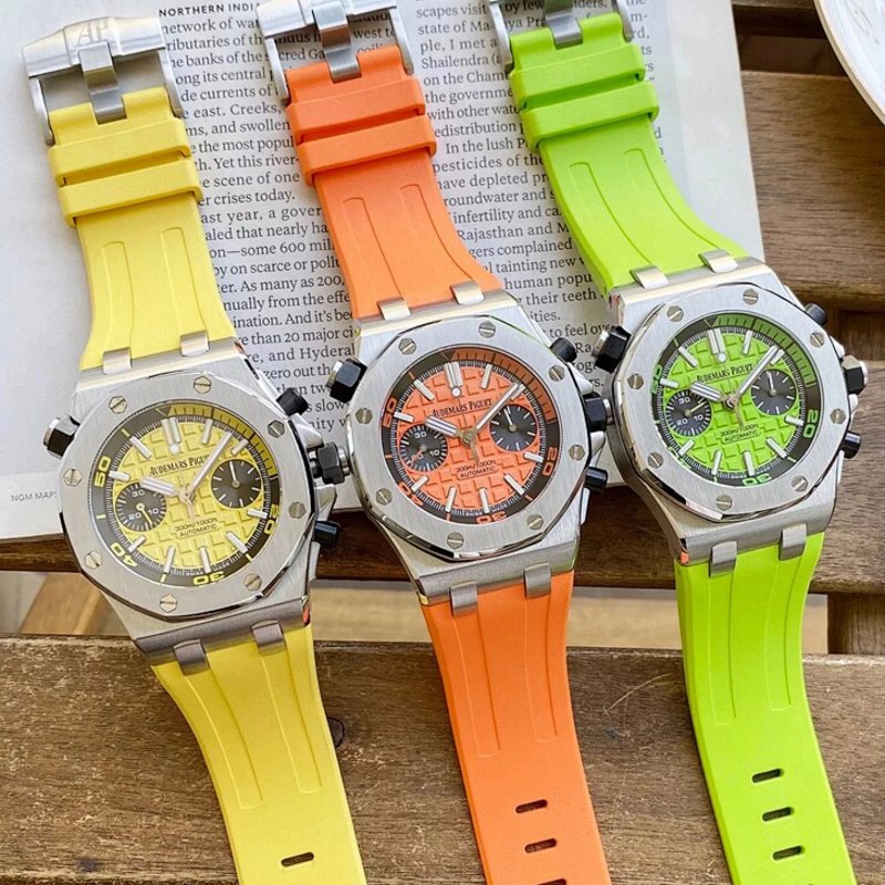 Watch from Three-legged