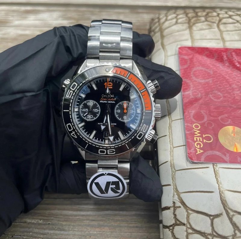 Watch from Three-legged